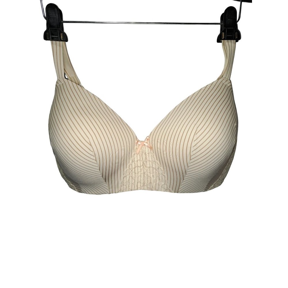 Cacique 42DDD Ivory/Beige Striped Simply Wire Free T-shirt Bra